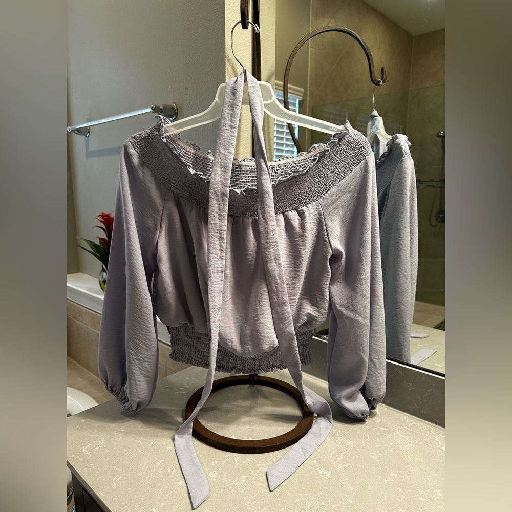 She + Sky Off-Shoulder Lavender Blouse with Belt Junior’s Size S